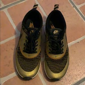 Nike Shea AirMax sneaker